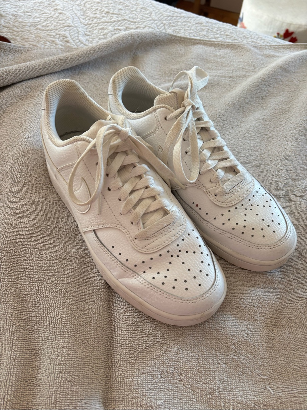 Nike Court Vision Low All White Classic Basketbal Shoes